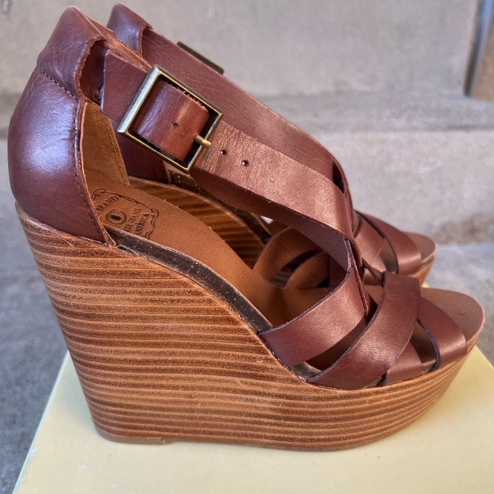 LUCKY BRAND WEDGE!!!!